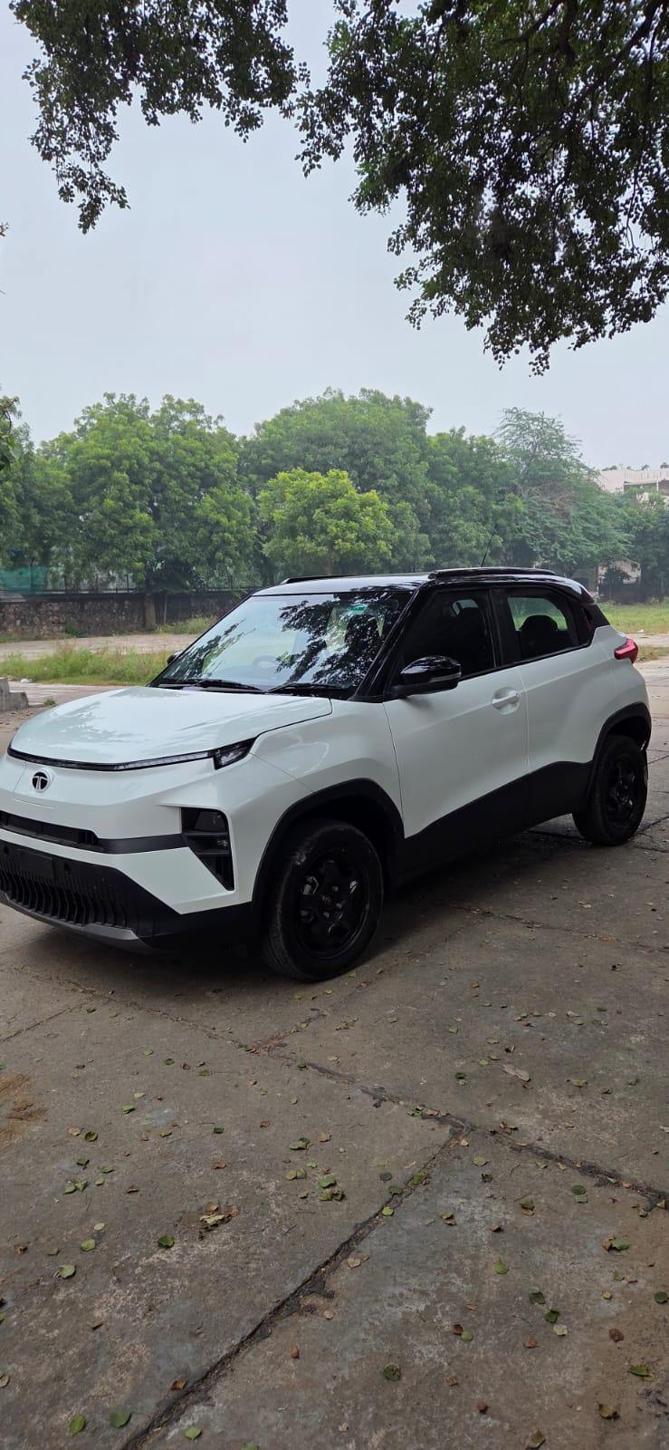Tata Punch EV Adventure thumbnail 7