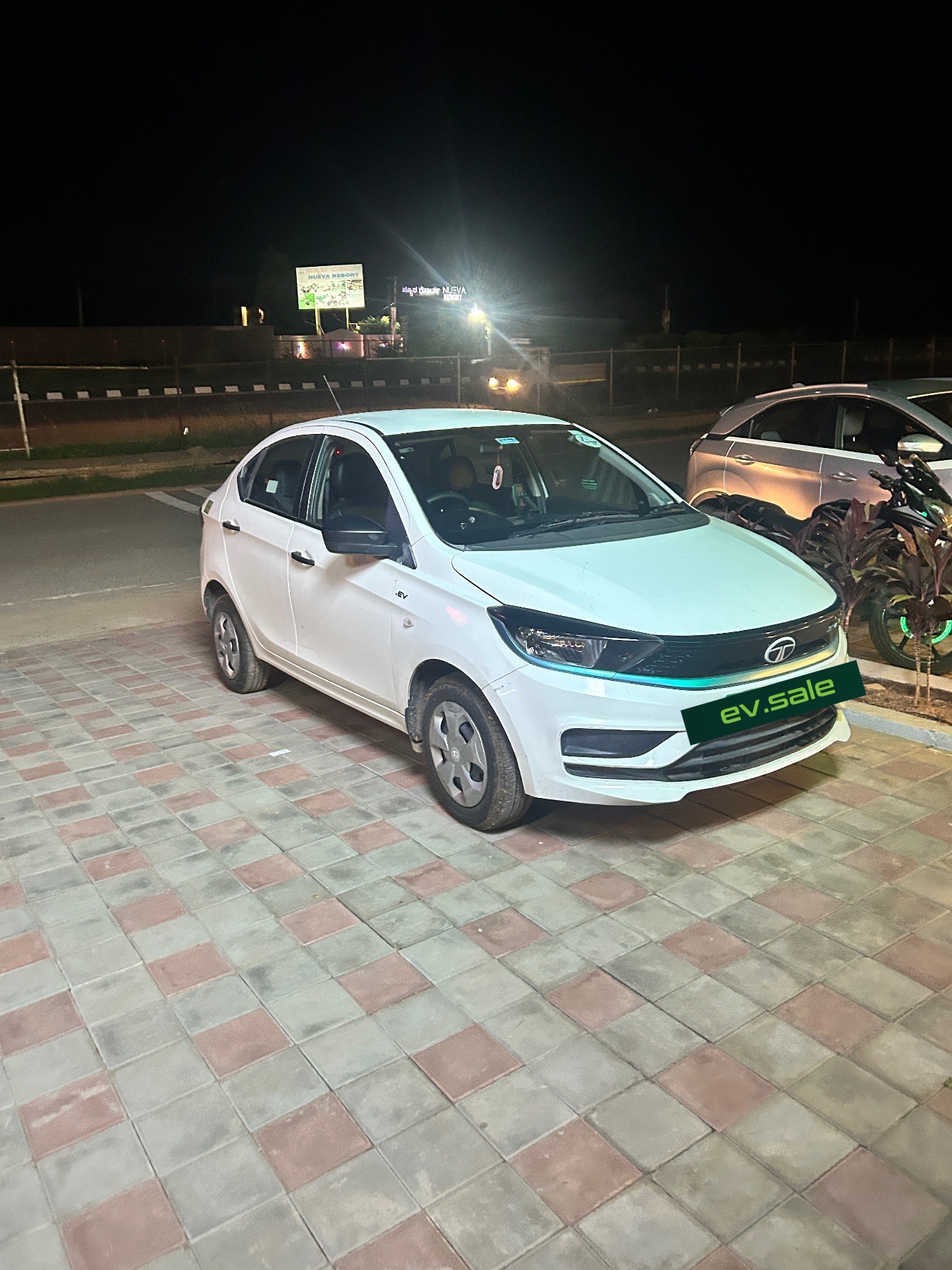 Tata tigor_ev
